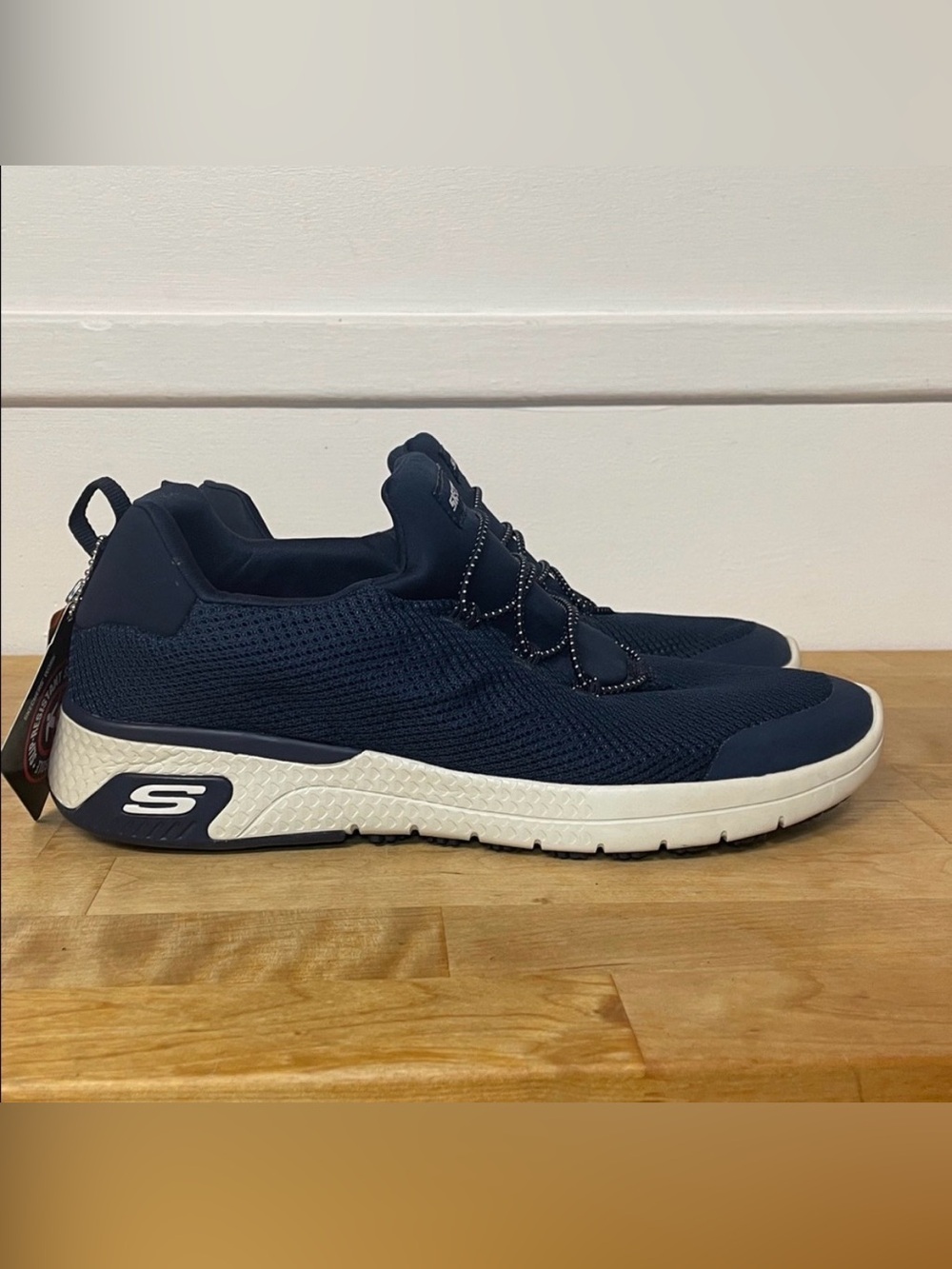 Skechers Work Marsing Waiola slip resistant comfort navy sneakers women’s size 9